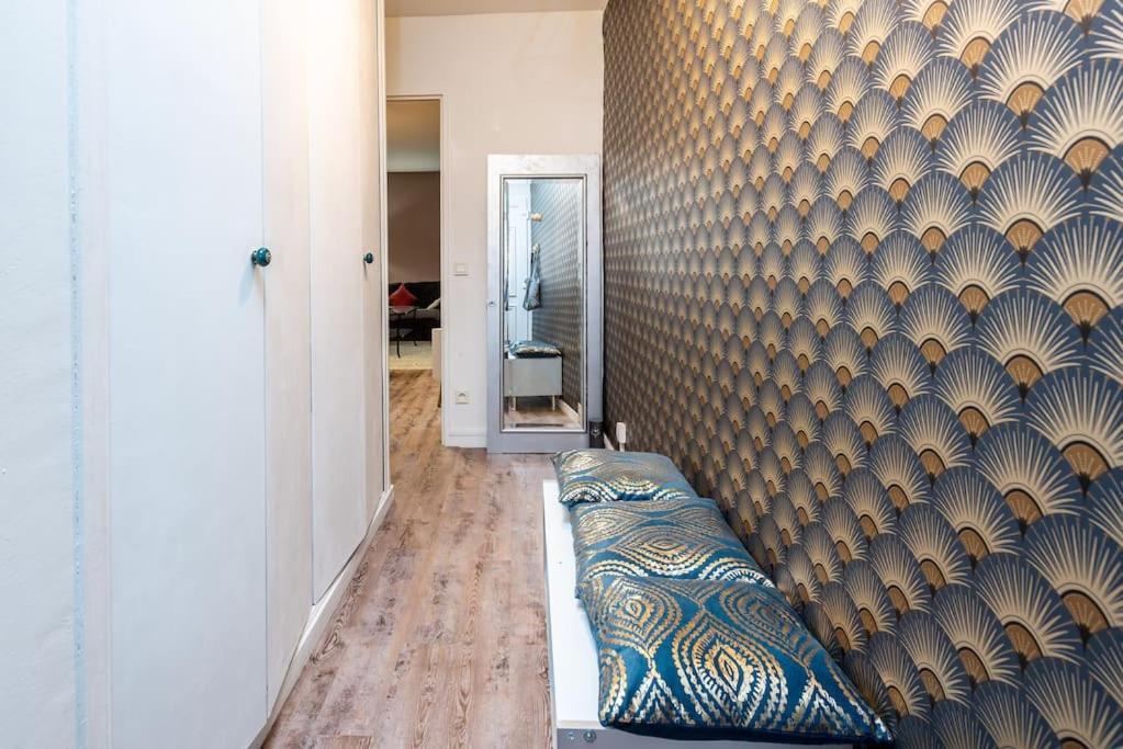 Duplex Cosy Et Contemporain Avec Parking Prive Apartment Амиен Екстериор снимка