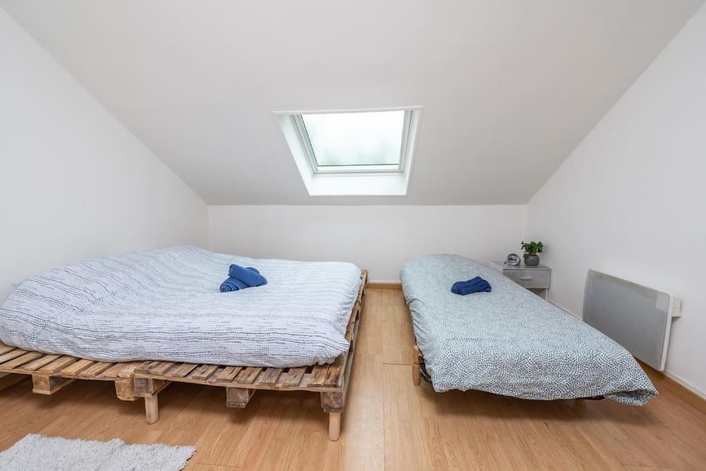 Duplex Cosy Et Contemporain Avec Parking Prive Apartment Амиен Екстериор снимка